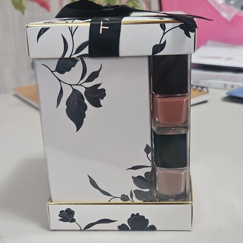 Tahari nail polish